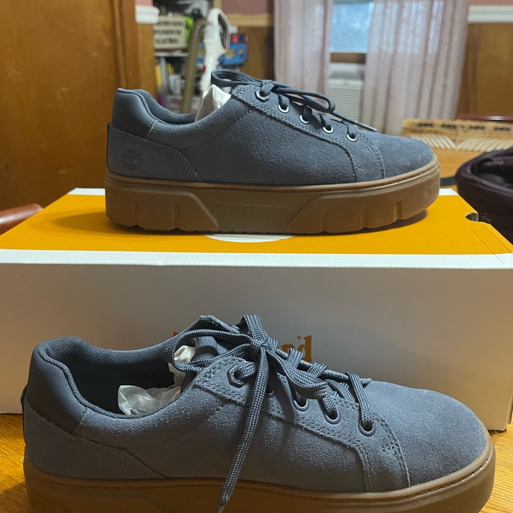 Timberland Women’s Dark Blue Canvas Sneakers